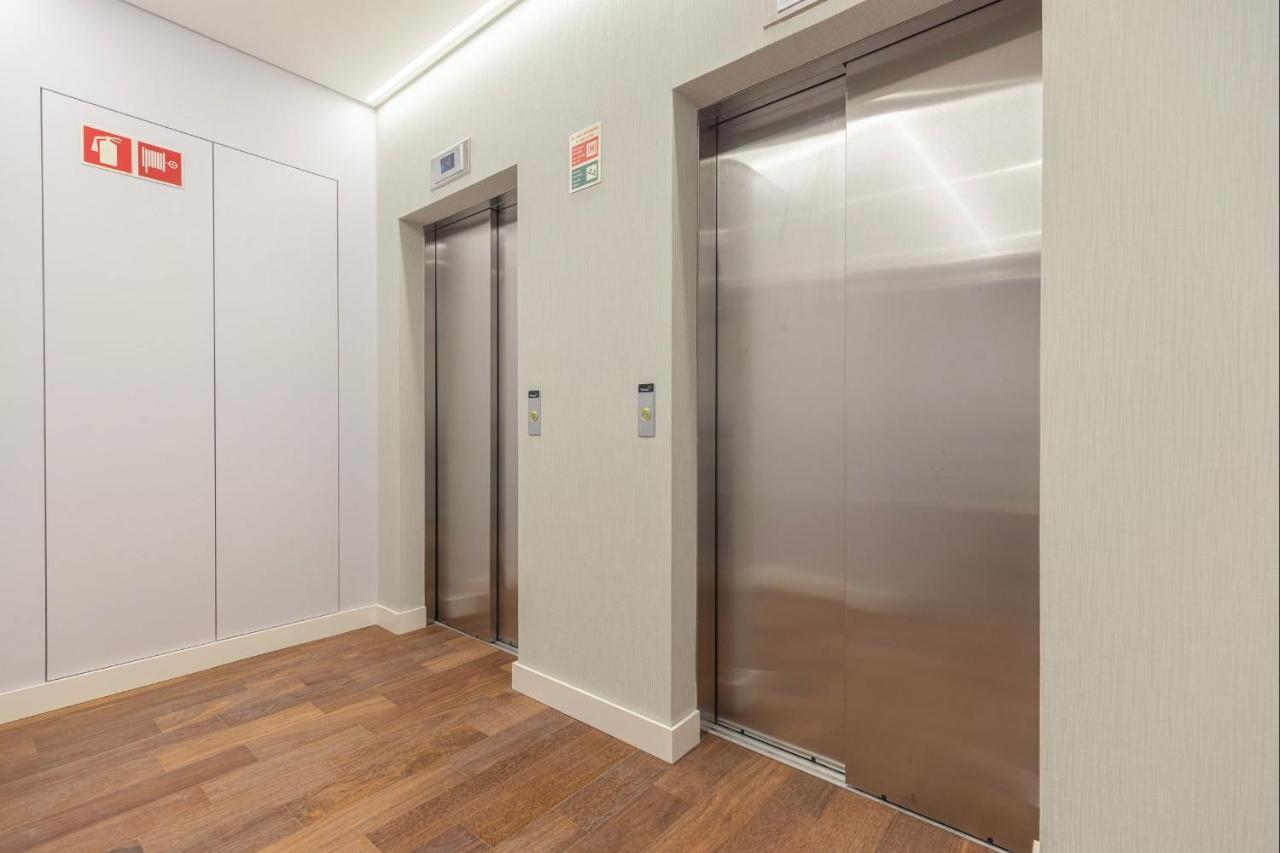 Upscale In Center By Lovelystay Lissabon